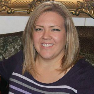 Meet your Posher, Claudia